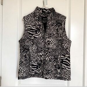 Nine West Women’s Animal Print Vest in Black and Cream Size Medium